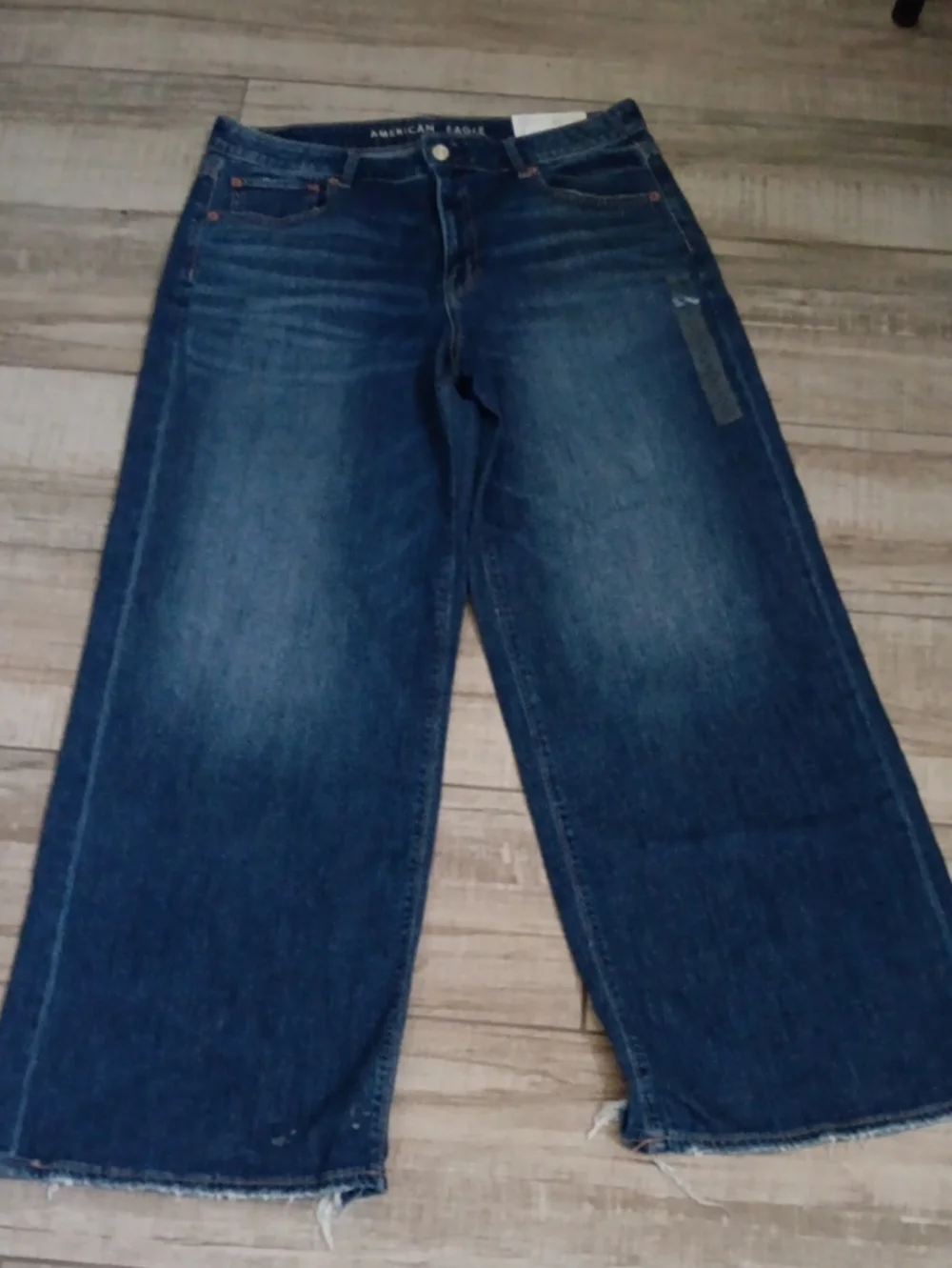 AMERICAN EAGLE..DREAMY DRAPE LOW RISE BAGGY WIDE LEG..SIZE 12